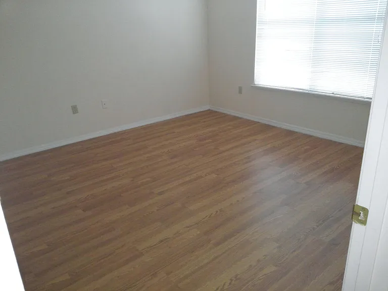 11510 Villa Grand #4 — Photo 10