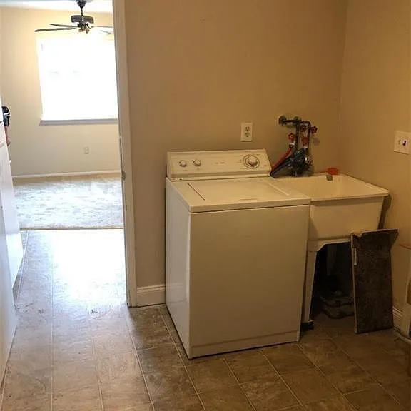 415 Pingree Blvd — Photo 7