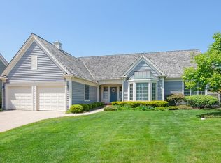 662 S Balmoral Ct, Lake Forest, IL 60045