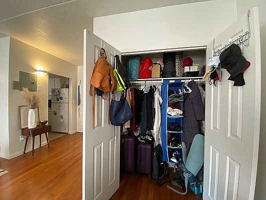 4th image of 228 W 123rd St APT 3