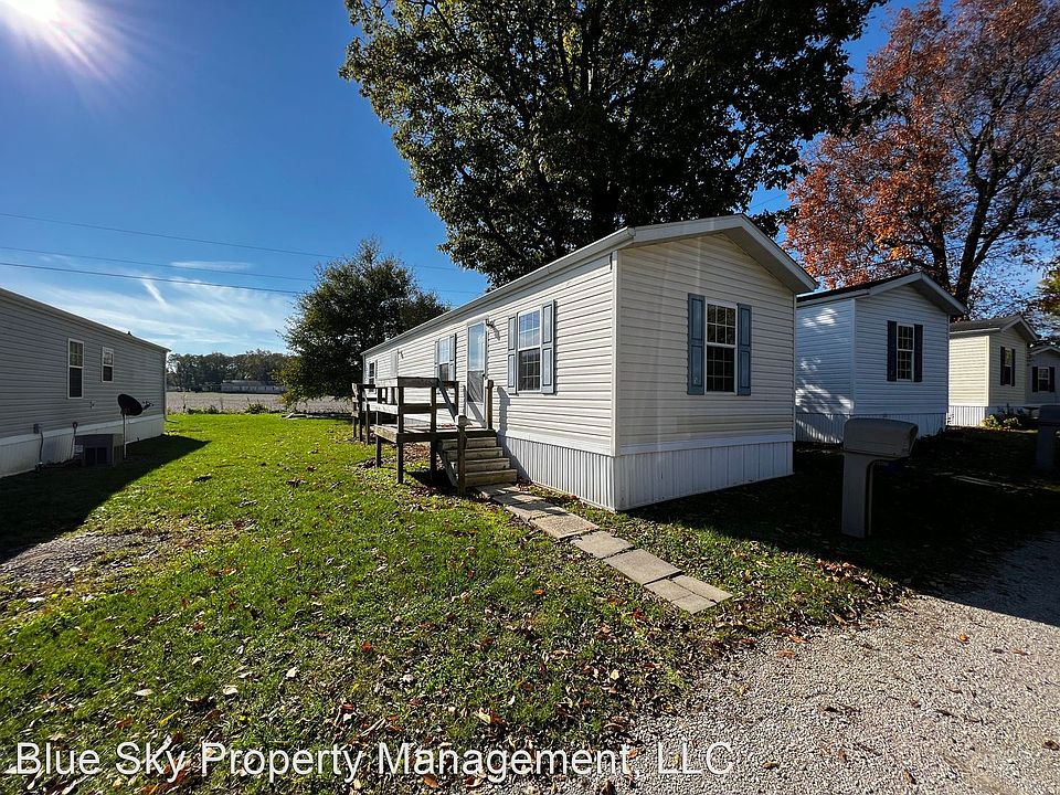 1st image of 3807 S Eaton Ave #5