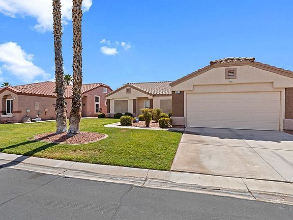 2nd image of 529 Torrey Pines Dr