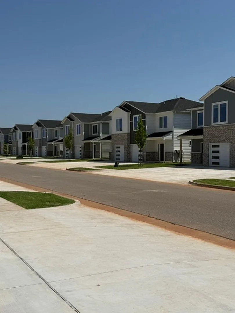1012 Prominent Way - Edmond Town Center — Photo 3