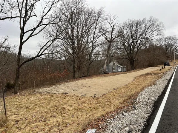 1721 Wild Horse Creek Rd, Chesterfield, MO 63005