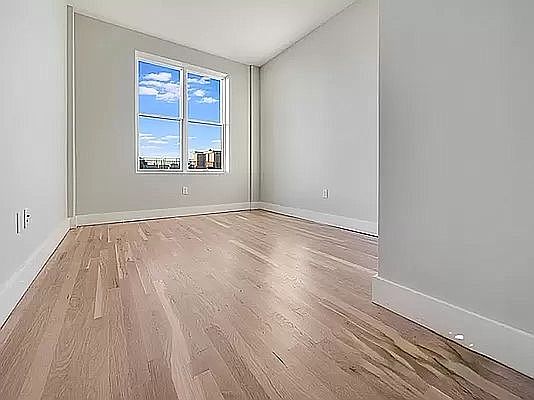 3rd image of 111 Troutman St #3R