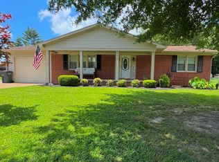 3412 Lakeview Dr, Union City, TN 38261