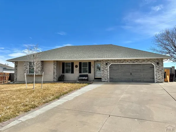 16 Avon Ct, Pueblo, CO 81005