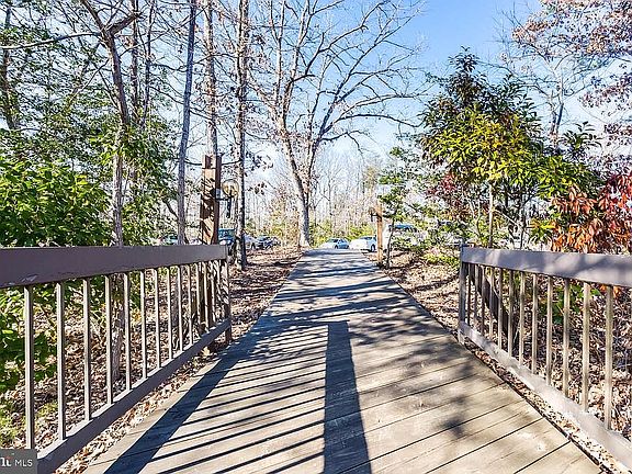 2nd image of 44693 White Oak Ct #4B