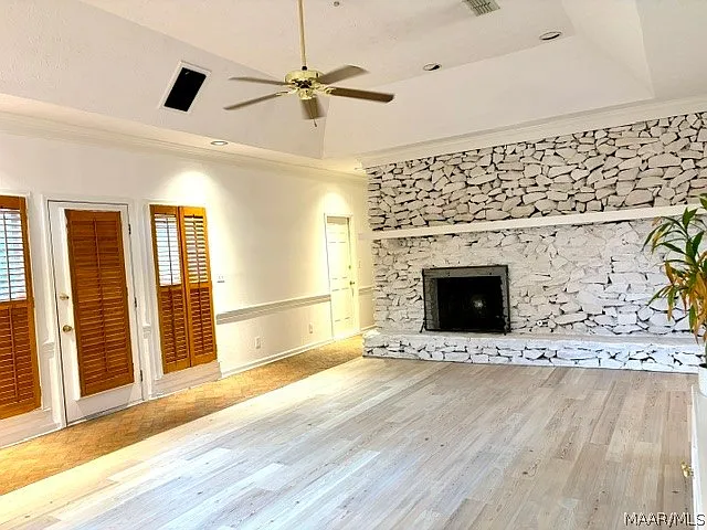 1524 Charleton Dr — Photo 3