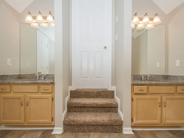 6005 Bradford Hills Dr — Photo 9