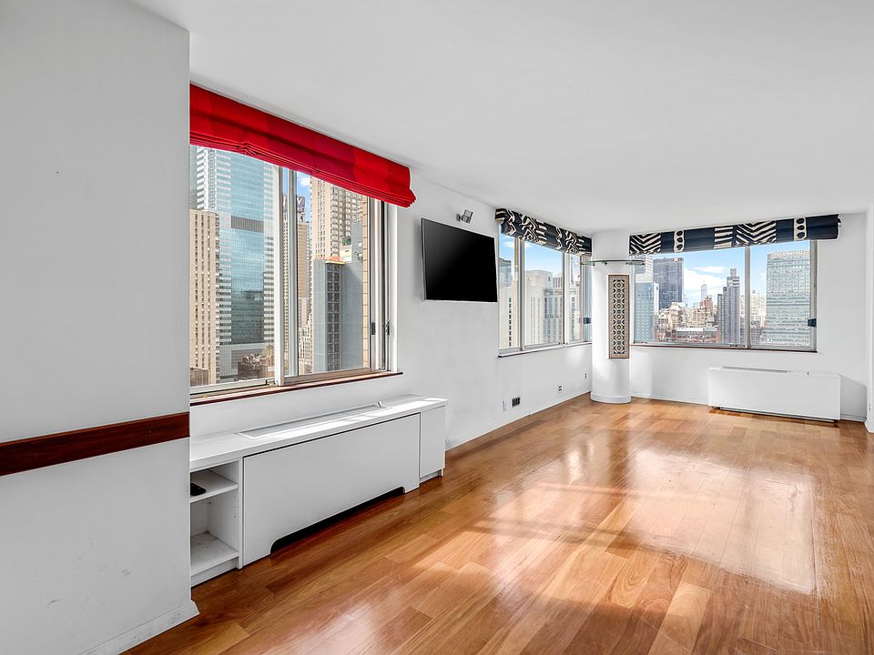 1st image of 350 W 50th St #27BB