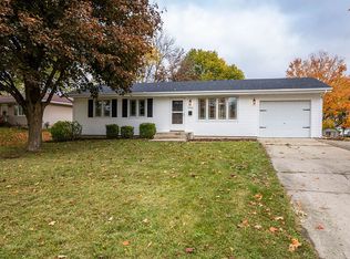 1244 E 2nd St, Belvidere, IL 61008