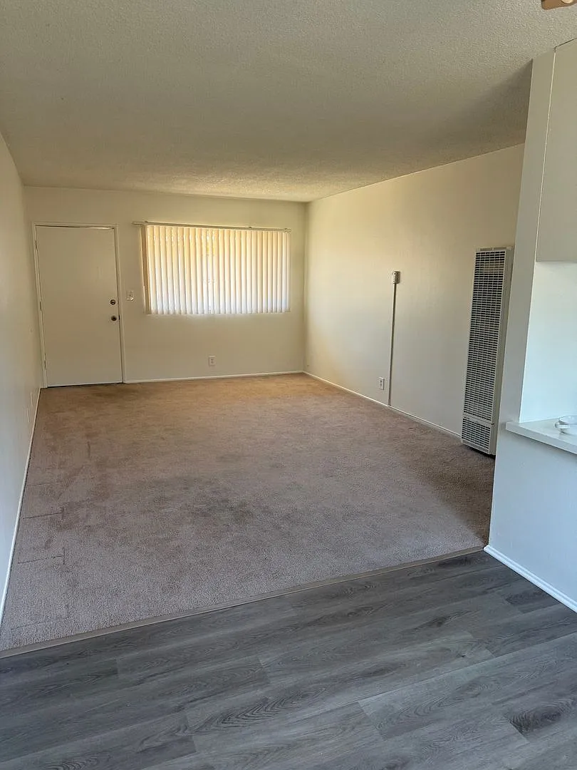 6851-57-63 Whitsett Ave (9679) — Photo 3