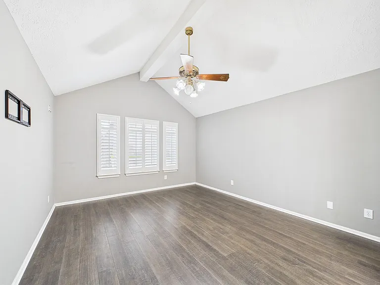 3718 Brookwood Dr — Photo 14