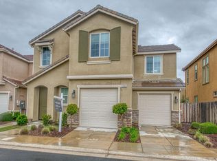 2080 E Corneliuson Dr, Fresno, CA