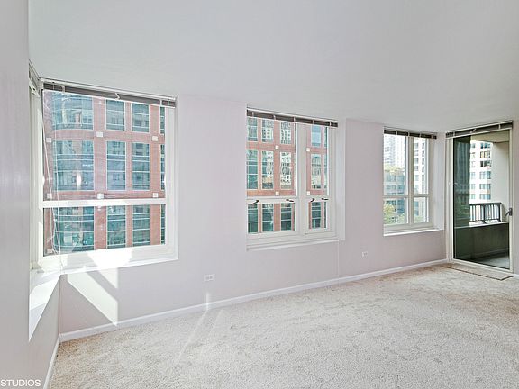 3rd image of 345 N La Salle Dr APT 508