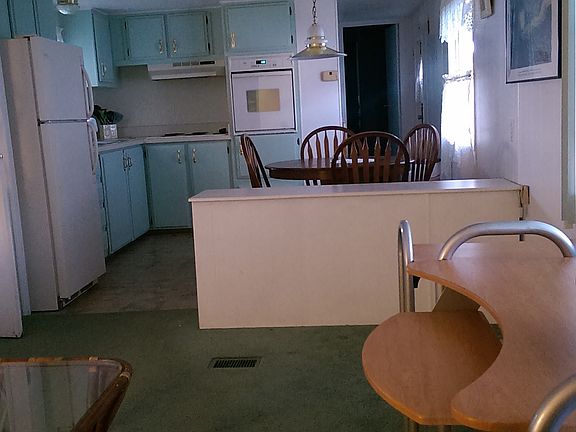 Living/Kitchen