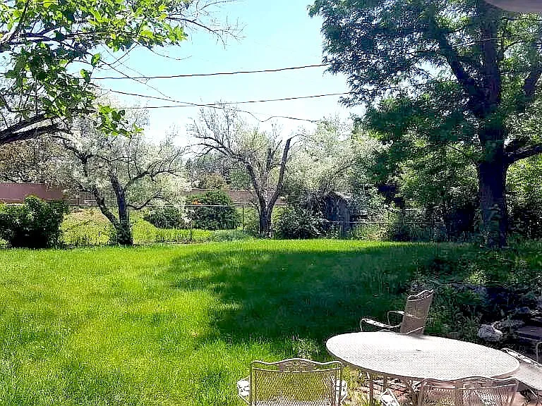 980 Morgan Dr — Photo 34