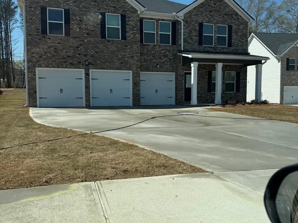 97 Jacoby Dr #2, Fairburn, GA 30213