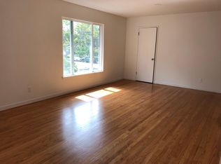 2057 Central Ave APT D, Alameda, CA 94501