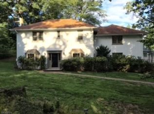 68 Hemlock Rd, Short Hills, NJ 07078