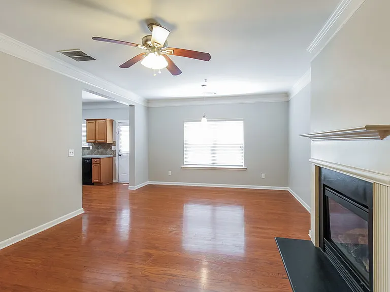 2032 Appaloosa Way SW — Photo 5