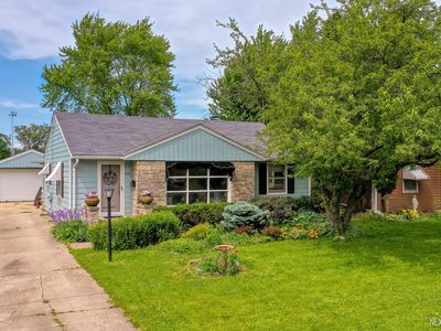 818 Lehnertz Ave, Aurora, IL, 60505