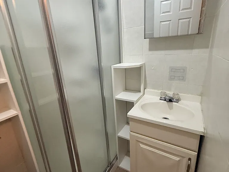 100 Highland Ave #GROUND FLOOR — Photo 10
