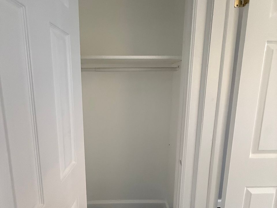 1st image of 1035 Woodycrest Ave APT 3