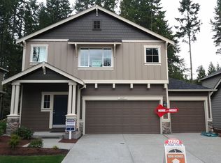 4827 SW Kenmore Ct, Pt Orchard, WA 98367