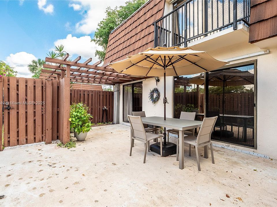 Lake Pine Village - 11920 SW 9th Mnr Fort Lauderdale FL | Zillow