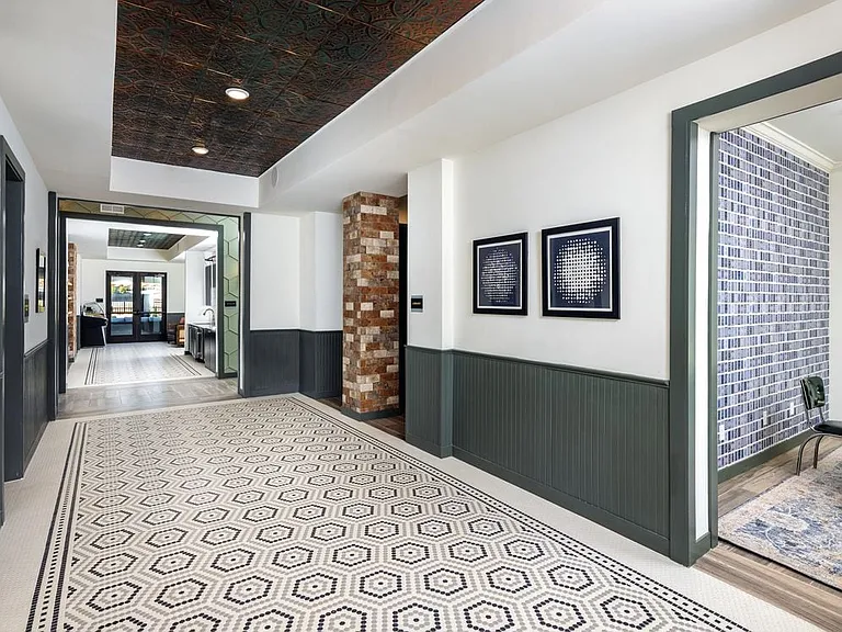 Lobby and Resident Lounge