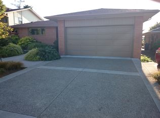 3021 52nd Ave SW, Seattle, WA 98116