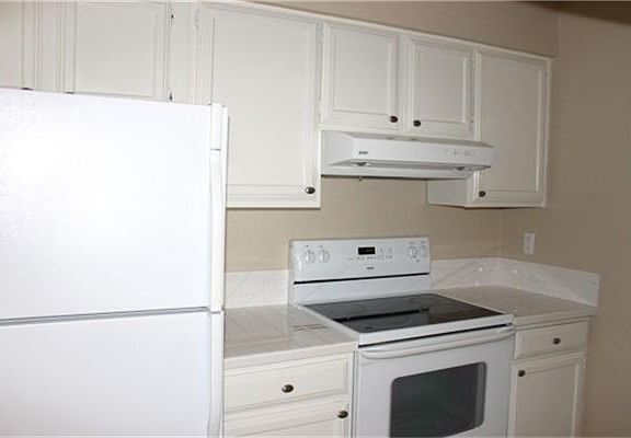Fridge stays!
