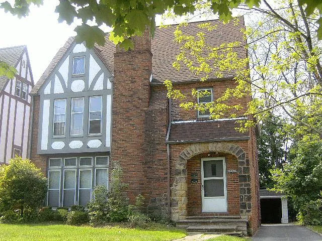2 bed, 1400 sqft, $1,185 — Photo 1