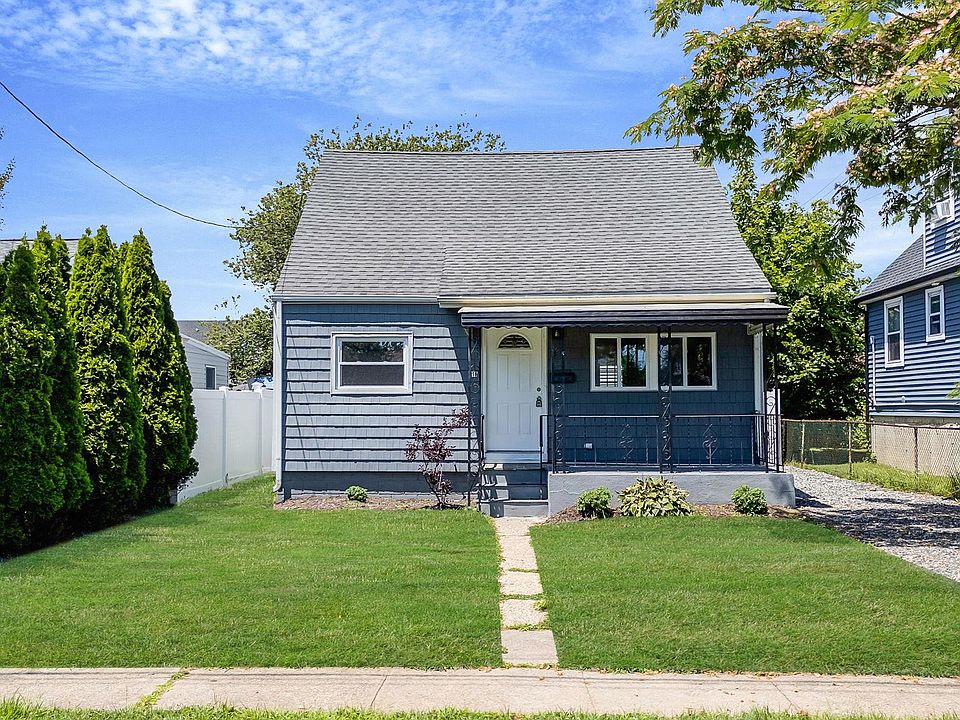1st image of 18 Schley Avenue