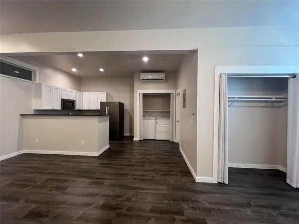 809 Vance St #108, Taylor, TX 76574