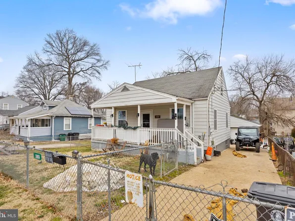 409 70th St, Capitol Heights, MD 20743