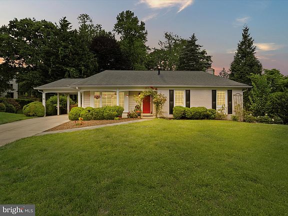 2nd image of 4412 Woodchuck Ct
