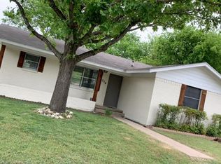504 N 6th St, Midlothian, TX 76065
