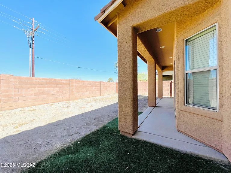 5079 N Cliffed River Dr — Photo 34