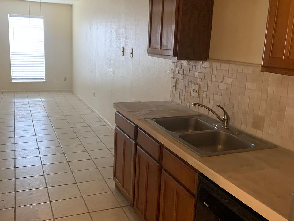 1st image of 6640 Hardwick Dr