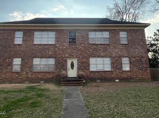 205 Grand Ave #1, Greenwood, MS 38930