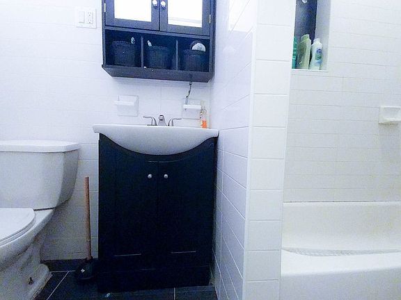 5th image of 879 Saint Johns Pl APT 8
