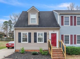 6 Sweetbriar Ln, Spartanburg, SC 29301