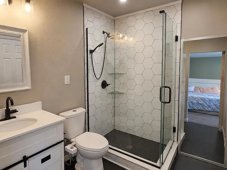 2104 Whitewood Dr — Photo 10