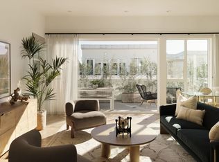 857 1/2 Hyperion Ave, Los Angeles, CA 90029