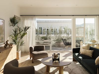857 1/2 Hyperion Ave, Los Angeles, CA, 90029