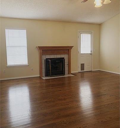 3rd image of 4293 W Cheyenne Dr