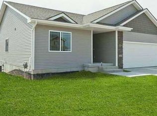 317 Aspen Dr, Bondurant, IA 50035